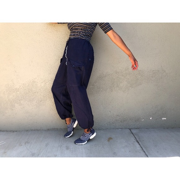 KENZIE NAVY KNIT SLIP ON SNEAKERS SZ 9 - Picture 2 of 5